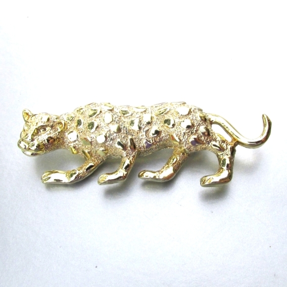 signed GERRYs leopard kitty gold tone vintage cat brooch - Picture 1 of 5